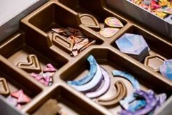 GENERIC Animals Gathering Wonderful World Board Games Family Game For 2-5 Players -Play Nest Game 41X2O4gBuKL