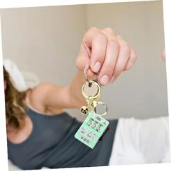 Las Vegas 6 Pcs Rocker Keychain S For Adults Keychain For Kids Mini Lucky Keychain Mini Arcade Game Miniature Metal Green Party Favors For Kids 8-12 Toy -Play Nest Game 41gGZ8fOs0L